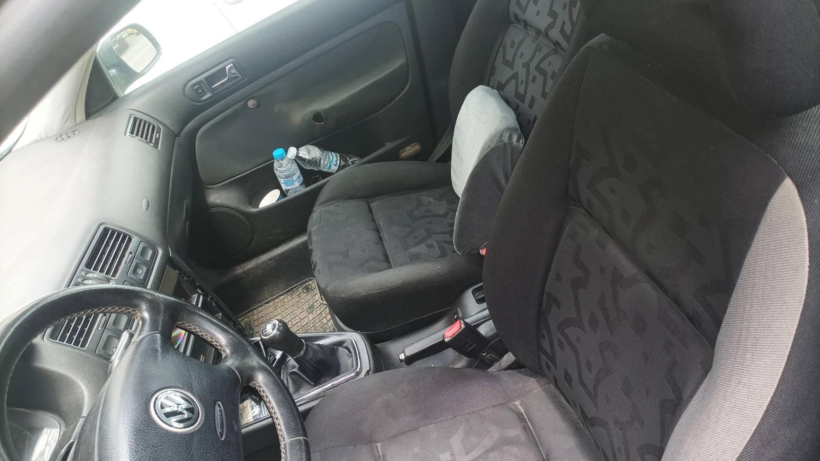 VW Bora, снимка 11 - Автомобили и джипове - 54377996