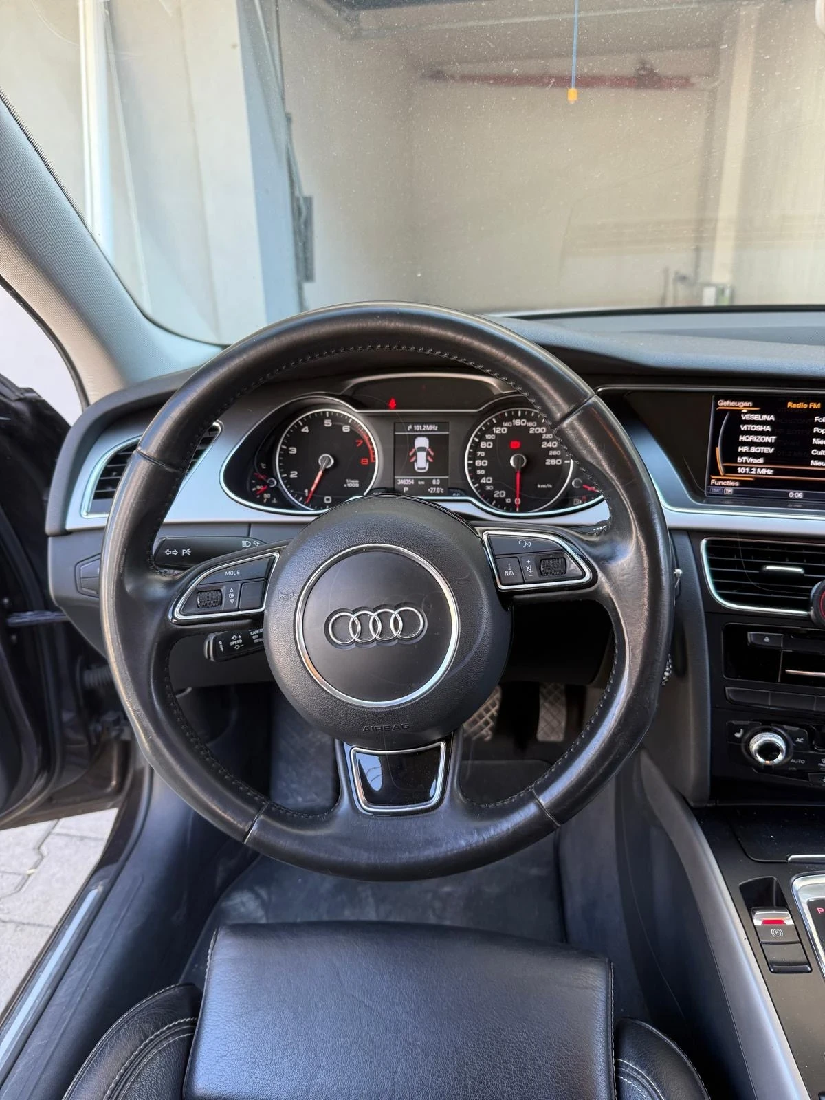 Audi A4 AVANT 1.8 TFSI, снимка 13 - Автомобили и джипове - 54415340