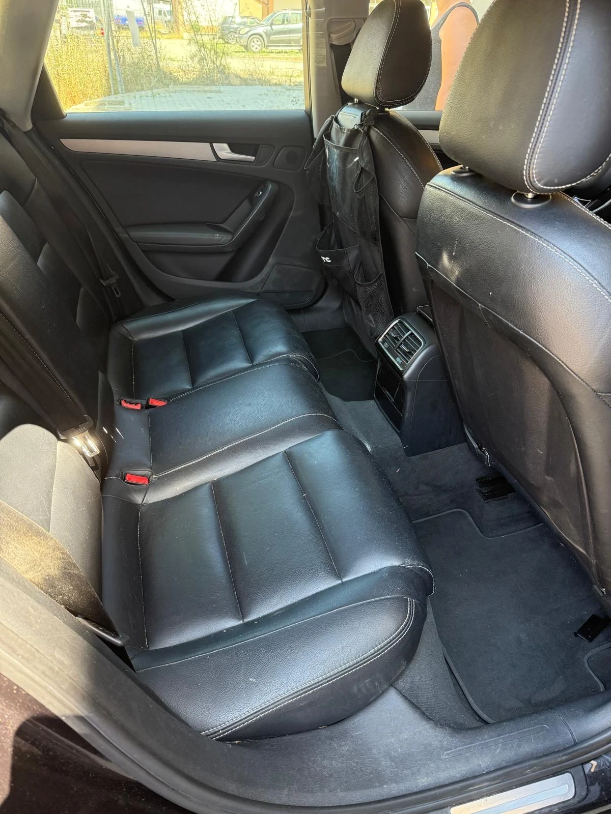 Audi A4 AVANT 1.8 TFSI, снимка 10 - Автомобили и джипове - 54415340