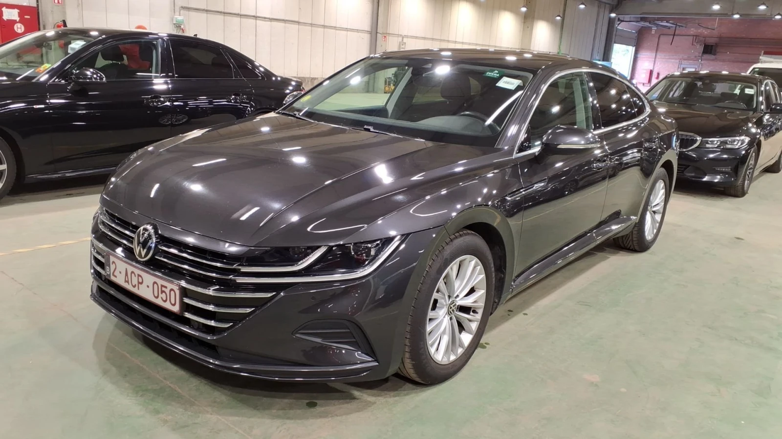 VW Arteon 2.0 TDI, снимка 2 - Автомобили и джипове - 54477822