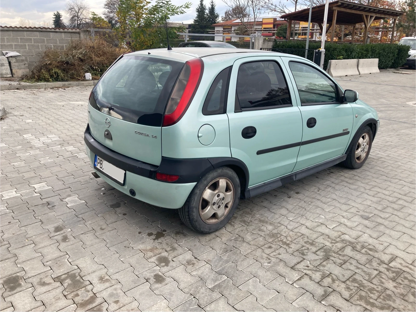 Opel Corsa 1.4, снимка 3 - Автомобили и джипове - 54596084