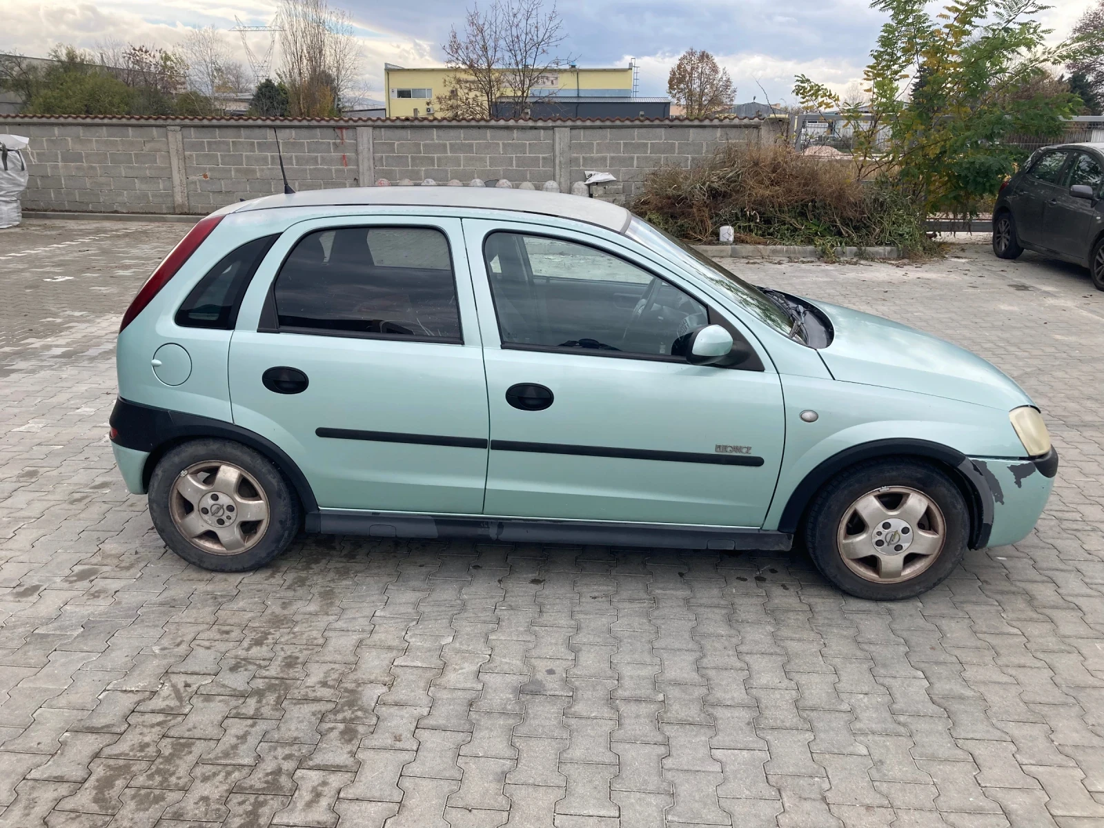 Opel Corsa 1.4, снимка 2 - Автомобили и джипове - 54596084