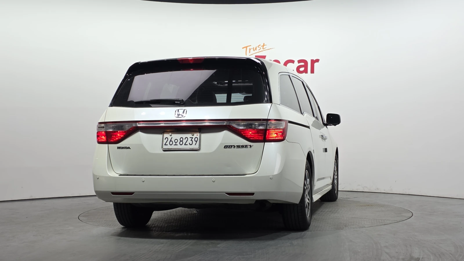 Honda Odyssey 3.5* ЕЛ. БАГАЖНИК* ЛЮК* КРАЙНА ЦЕНА, снимка 4 - Автомобили и джипове - 55594279