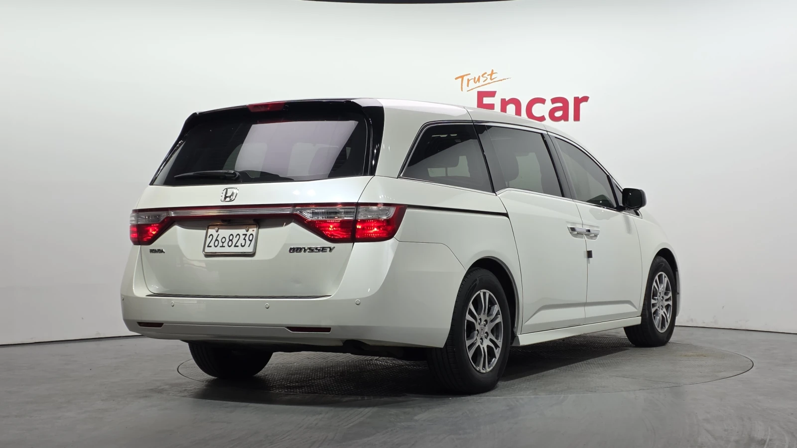 Honda Odyssey 3.5* ЕЛ. БАГАЖНИК* ЛЮК* КРАЙНА ЦЕНА, снимка 2 - Автомобили и джипове - 55594279