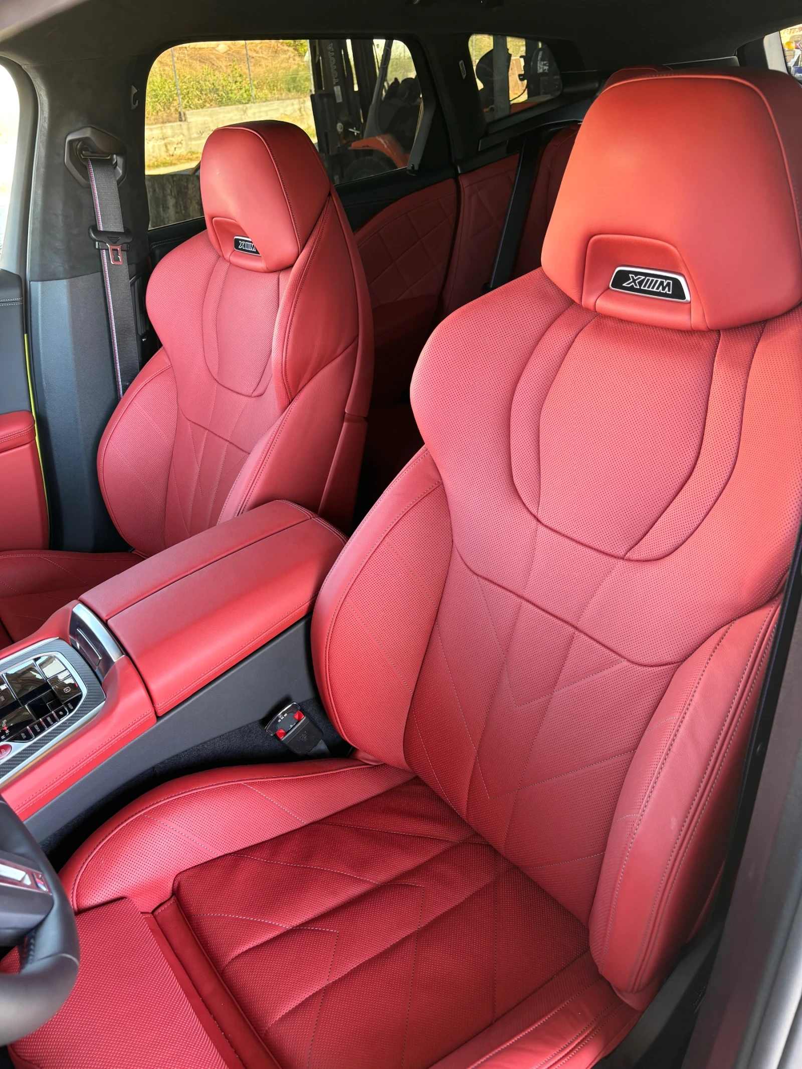 BMW XM 50e НОВ!!! Maxton design, снимка 12 - Автомобили и джипове - 56116222