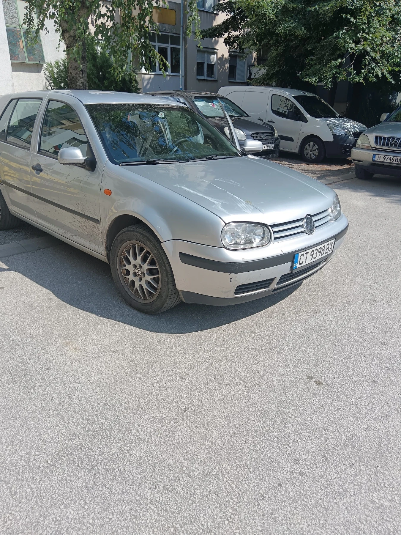 VW Golf