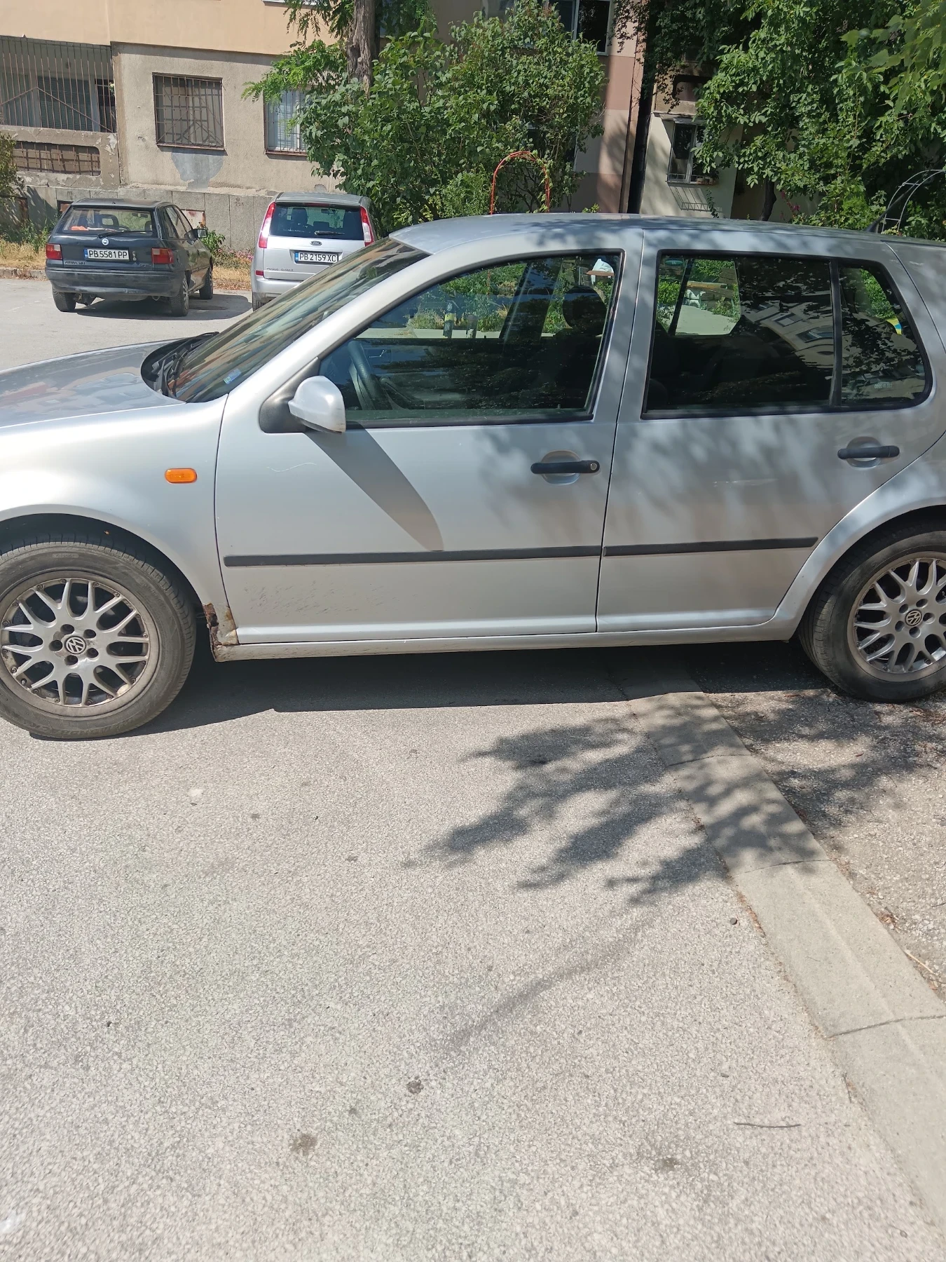 VW Golf, снимка 5 - Автомобили и джипове - 56152561