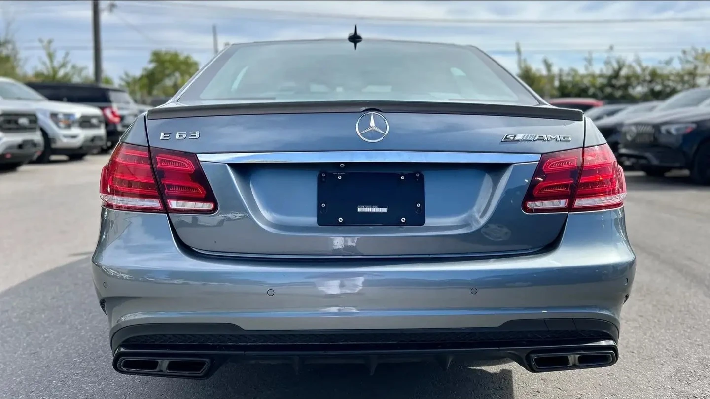 Mercedes-Benz E 63 AMG * ��������� ���� �� �������� * CARFAX *  | Mobile.bg � ����������� 5