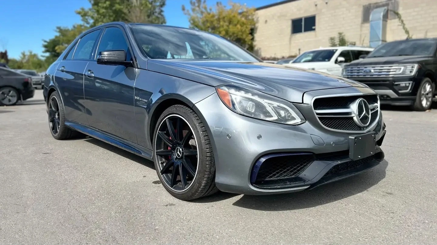 Mercedes-Benz E 63 AMG * ��������� ���� �� �������� * CARFAX *  | Mobile.bg � ����������� 3
