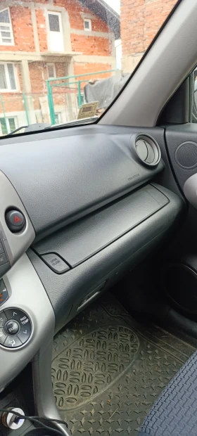 Toyota Rav4, снимка 9