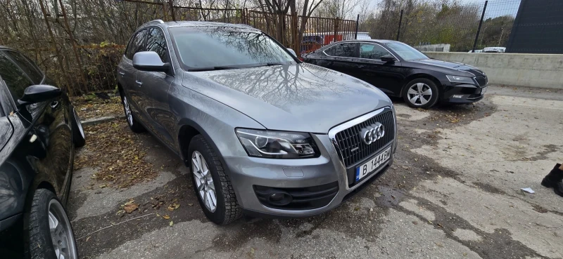 Audi Q5 2.0D, снимка 2 - Автомобили и джипове - 52531707