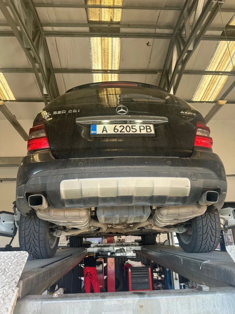 Mercedes-Benz ML 320 ML320 CDI 4MATIC, снимка 9 - Автомобили и джипове - 52499980
