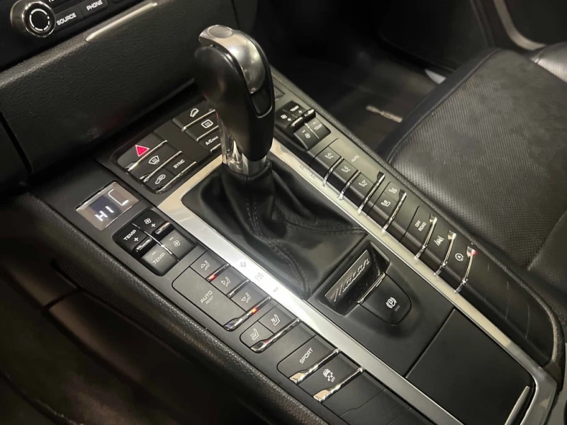 Porsche Macan * S * ТОП* ОБДУХВАНЕ* BOSE* , снимка 10 - Автомобили и джипове - 53398315