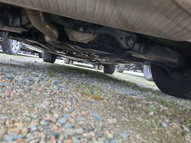 Mercedes-Benz GLC 300 * CARFAX * 360 КАМЕРИ* ПАНОРАМА* ПОДГРЕВИ, снимка 15 - Автомобили и джипове - 53559255