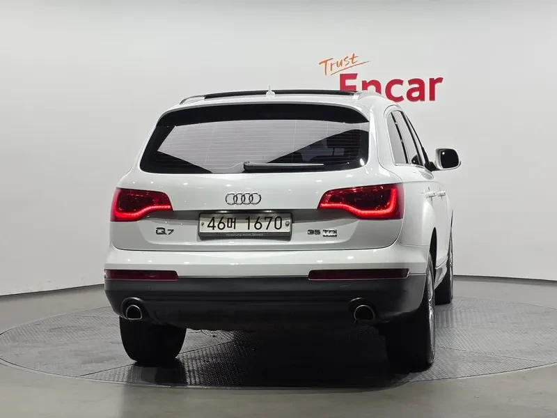 Audi Q7 3.0 TDI Quattro, снимка 4 - Автомобили и джипове - 55132426