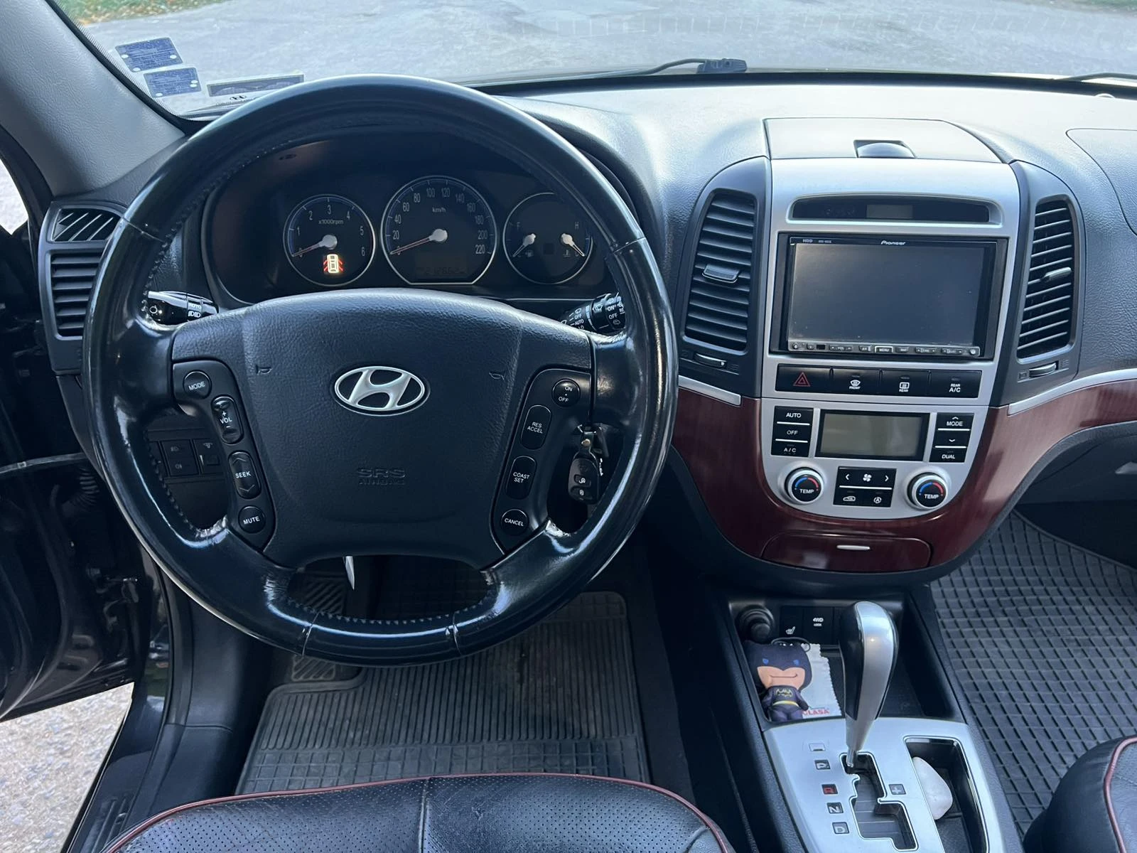 Hyundai Santa fe 2.2 - изображение 10