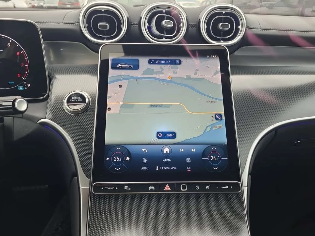 Mercedes-Benz GLC 300 * CARFAX * 360 КАМЕРИ* ПАНОРАМА* ПОДГРЕВИ - изображение 8