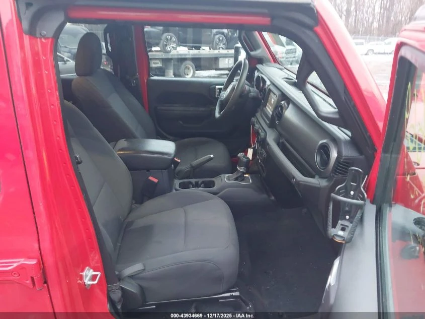 Jeep Gladiator 3l Sport S 4X4 - изображение 5