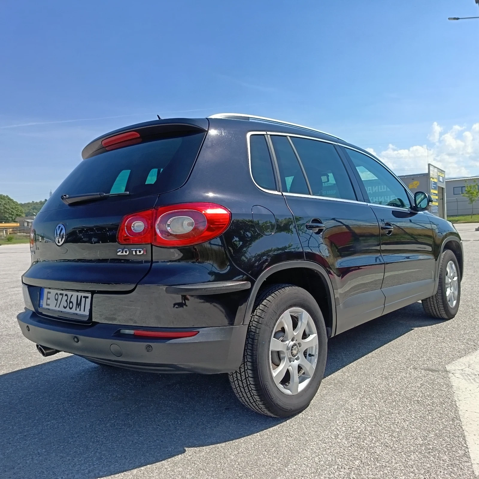 VW Tiguan 170к.с., снимка 4 - Автомобили и джипове - 54858594