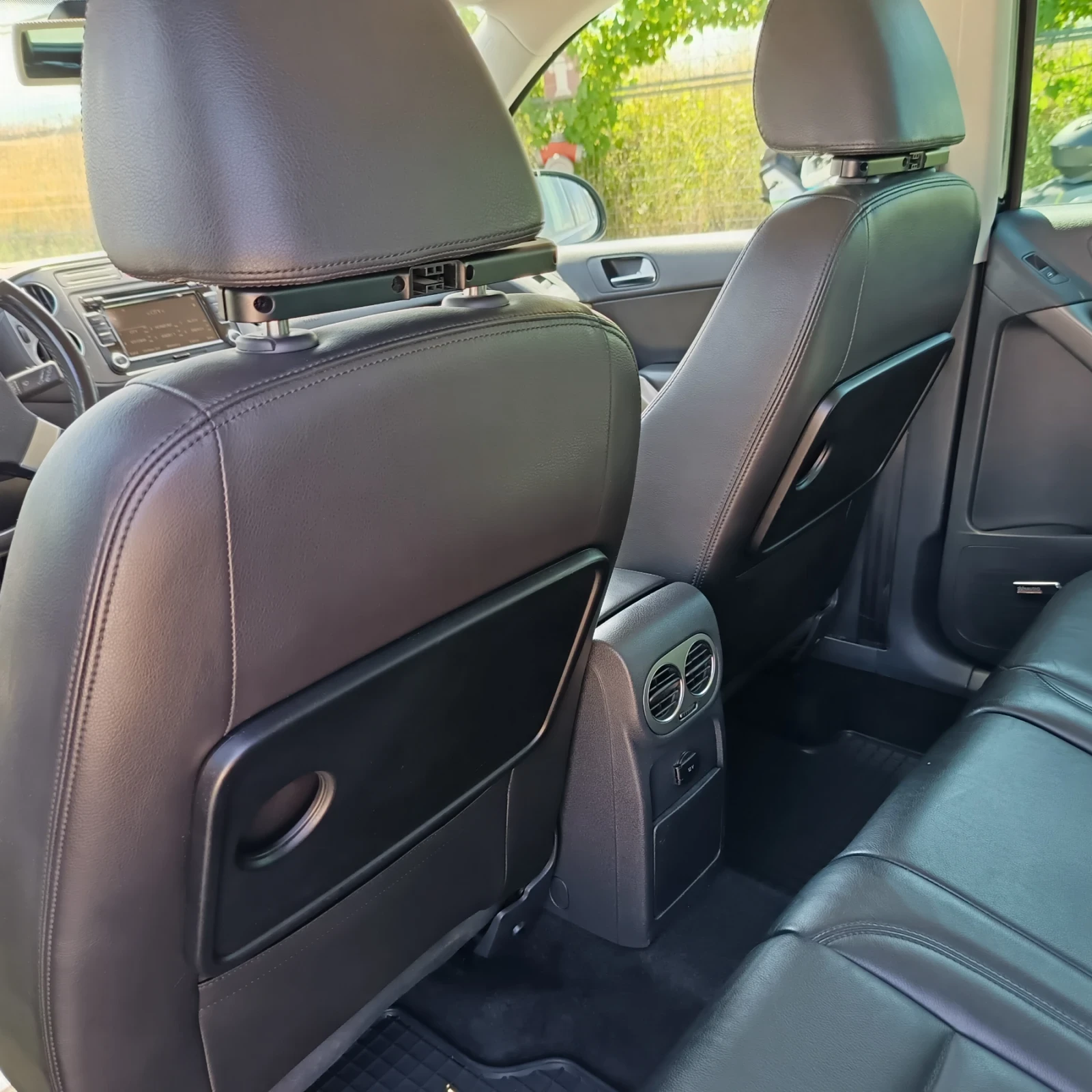 VW Tiguan 170к.с., снимка 9 - Автомобили и джипове - 54858594