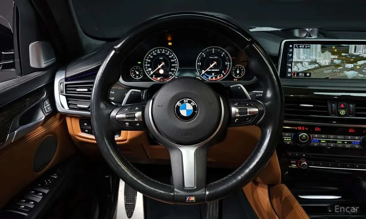 BMW X6 * M50d * CARFAX * ЦЕНА ДО БГ, снимка 13 - Автомобили и джипове - 55509325