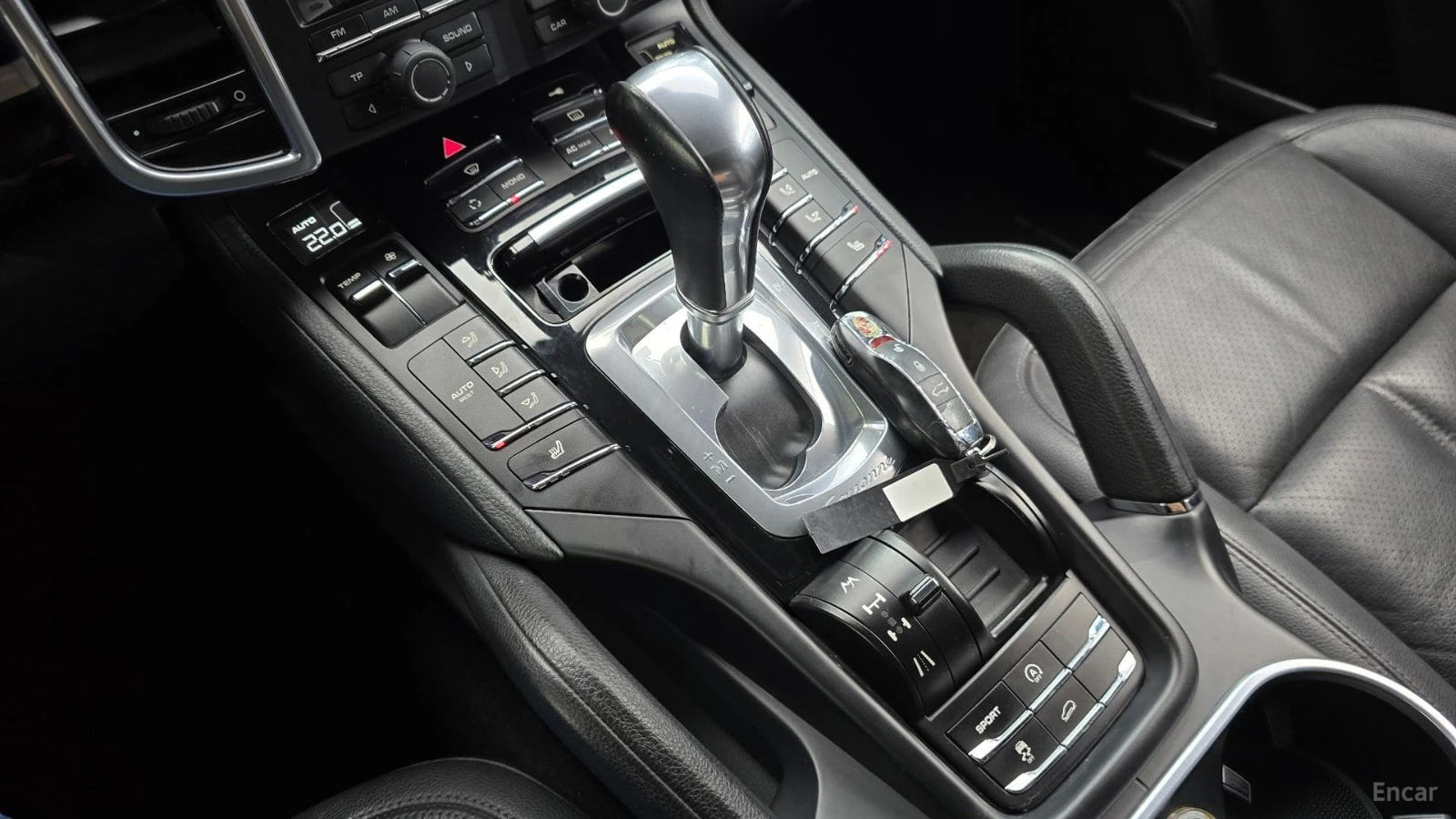 Porsche Cayenne 3.0* КОЖА* ПОДГРЕВ* ПАНО* АВТОКРЕДИТ, снимка 7 - Автомобили и джипове - 55662143