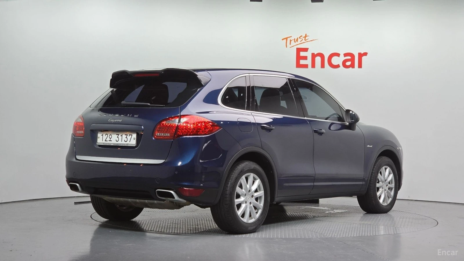 Porsche Cayenne 3.0* КОЖА* ПОДГРЕВ* ПАНО* АВТОКРЕДИТ, снимка 2 - Автомобили и джипове - 55662143