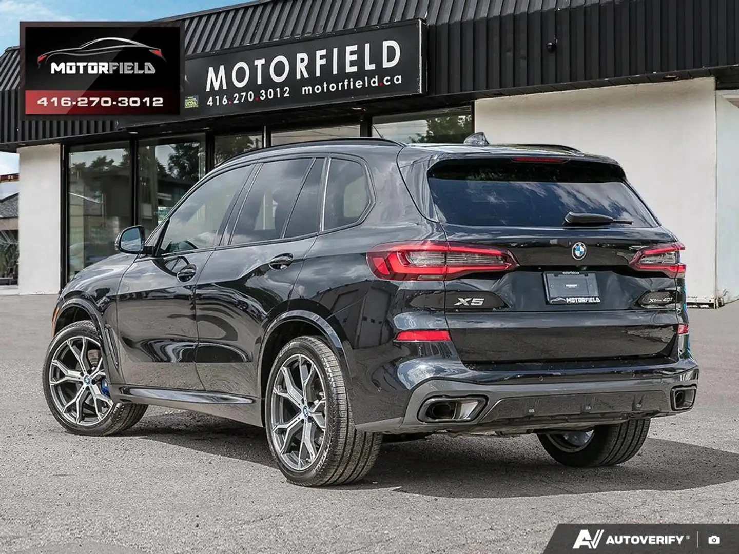 BMW X5 2023* FACE* M-PK* LASER* HUD* HARMAN* SOFT-CLOSE* , снимка 3 - Автомобили и джипове - 56238960