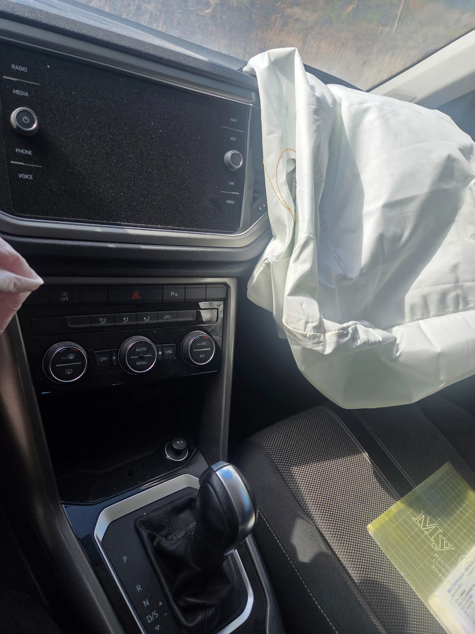 VW T-Roc 2000TDI DTT Avtomat, снимка 5 - Автомобили и джипове - 56267635