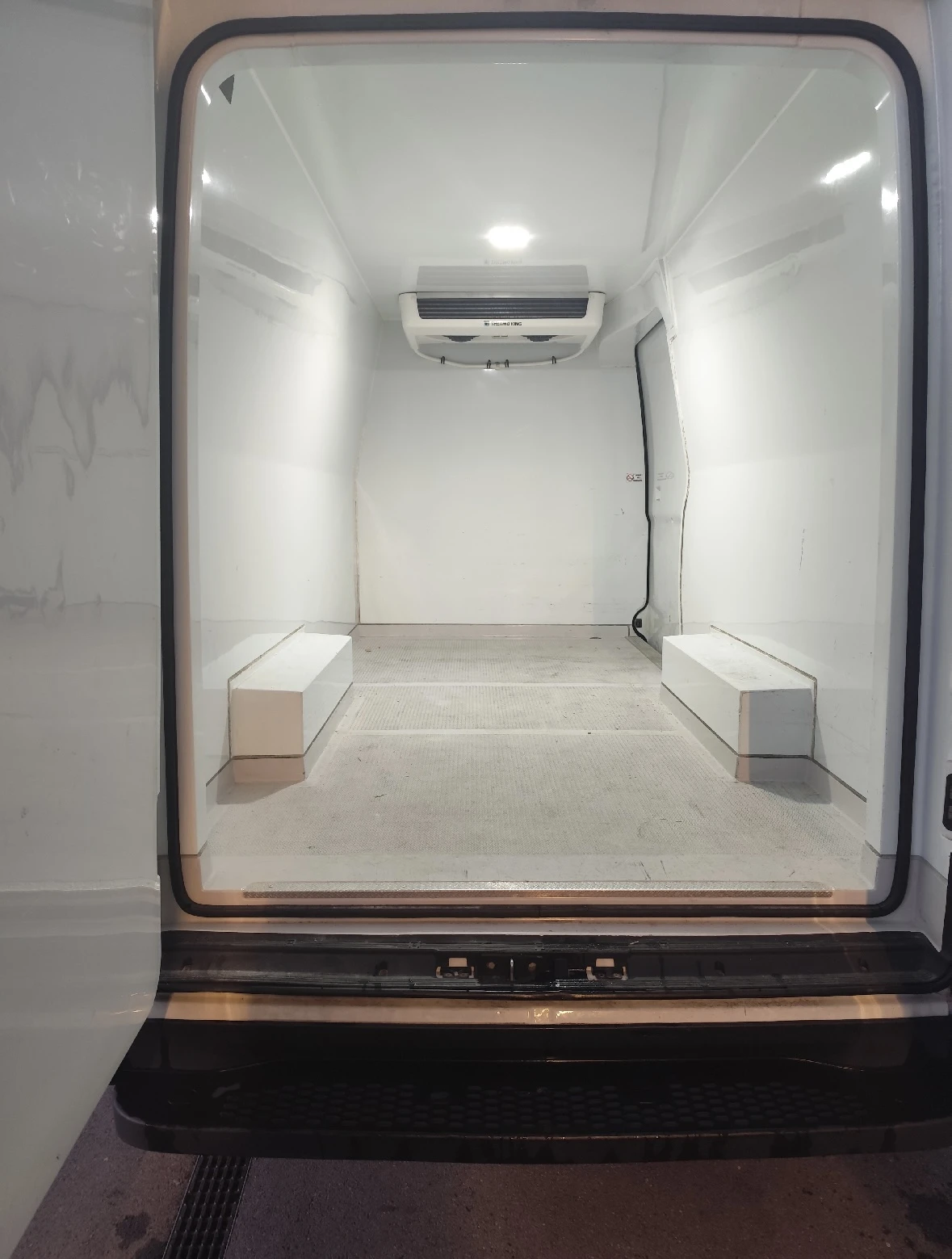 Iveco Daily 35S16* HI-MATIC* ХЛАДИЛЕН FRIGO* КЛИМАТРОНИк*  - изображение 8