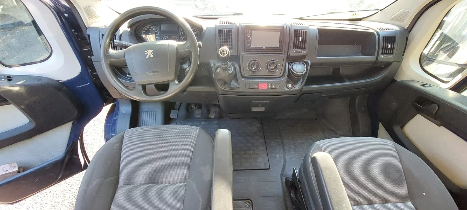 Peugeot Boxer Двойна кабина - изображение 9