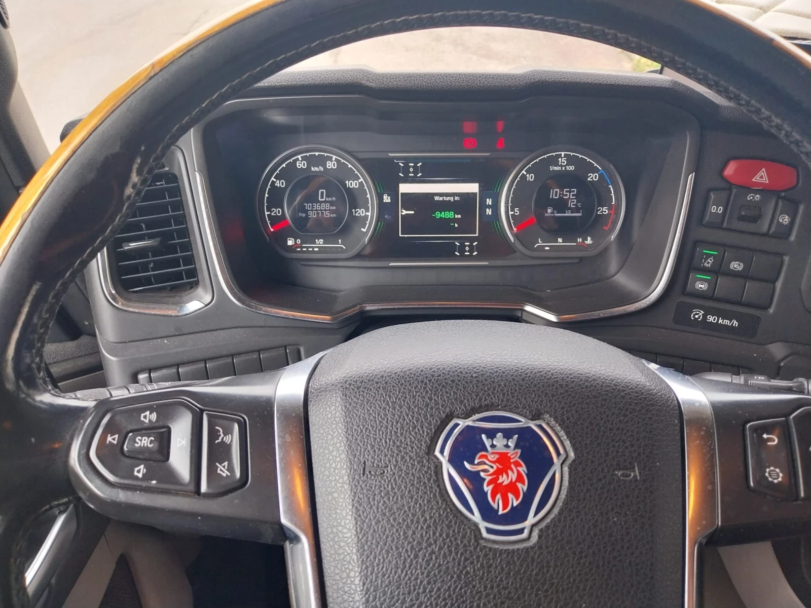 Scania R 450 6X2 / BDF / контейнеровоз - изображение 8