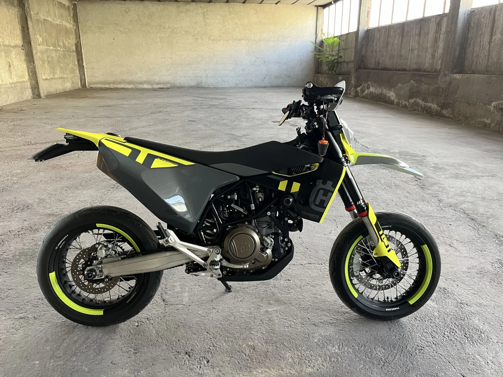 Husqvarna SM Supermoto701 - изображение 6