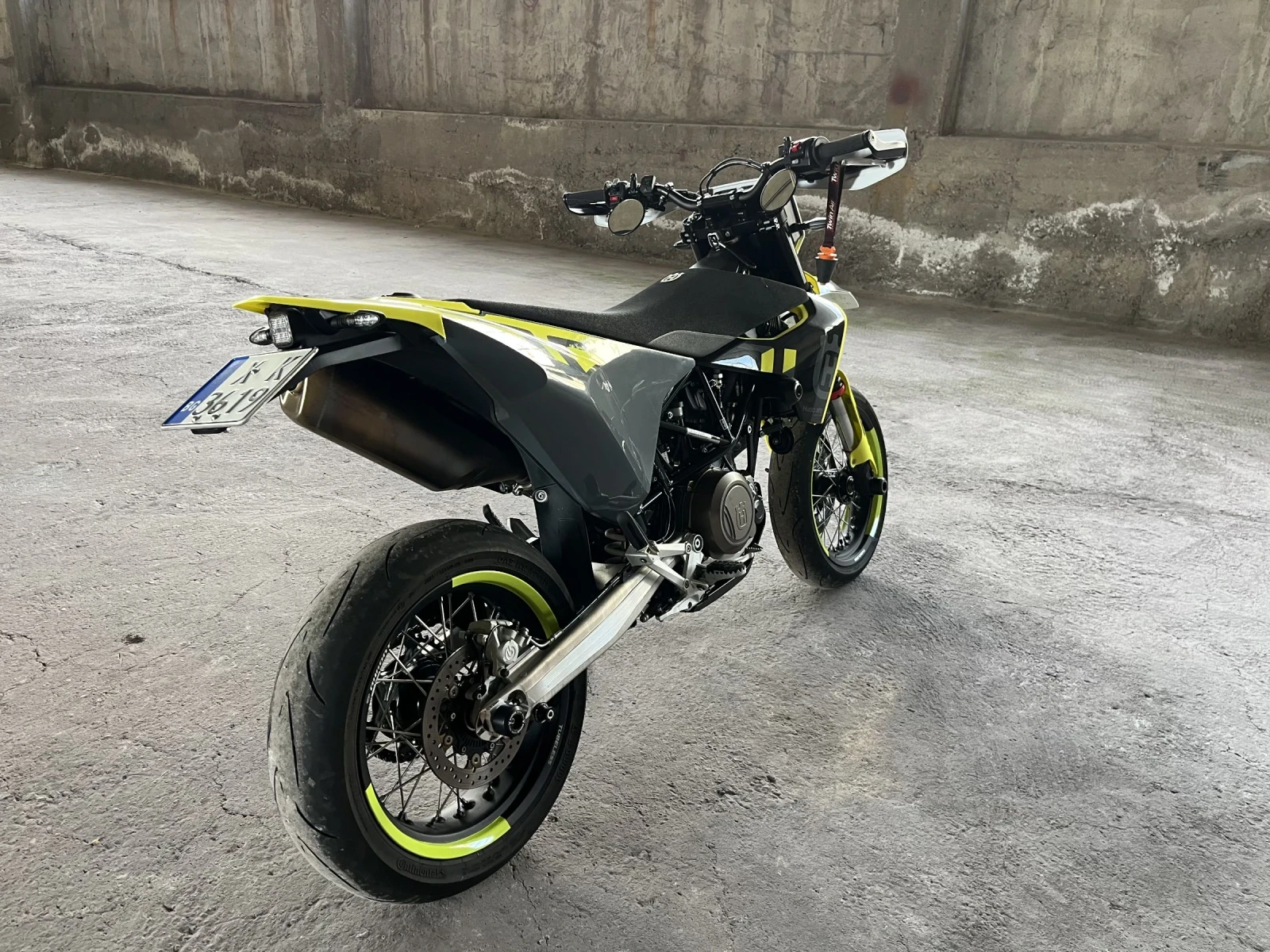 Husqvarna SM Supermoto701 - изображение 4