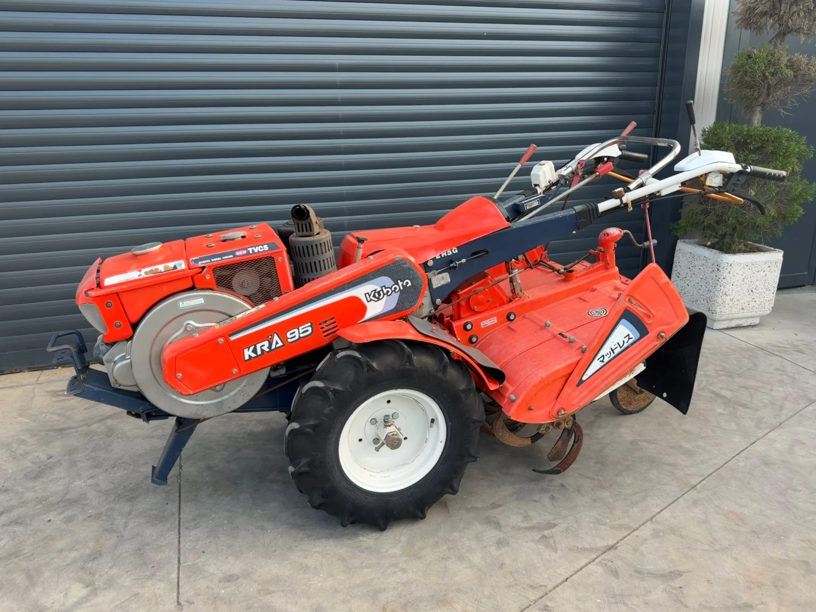 Трактор Kubota KRA95 9.5кс.