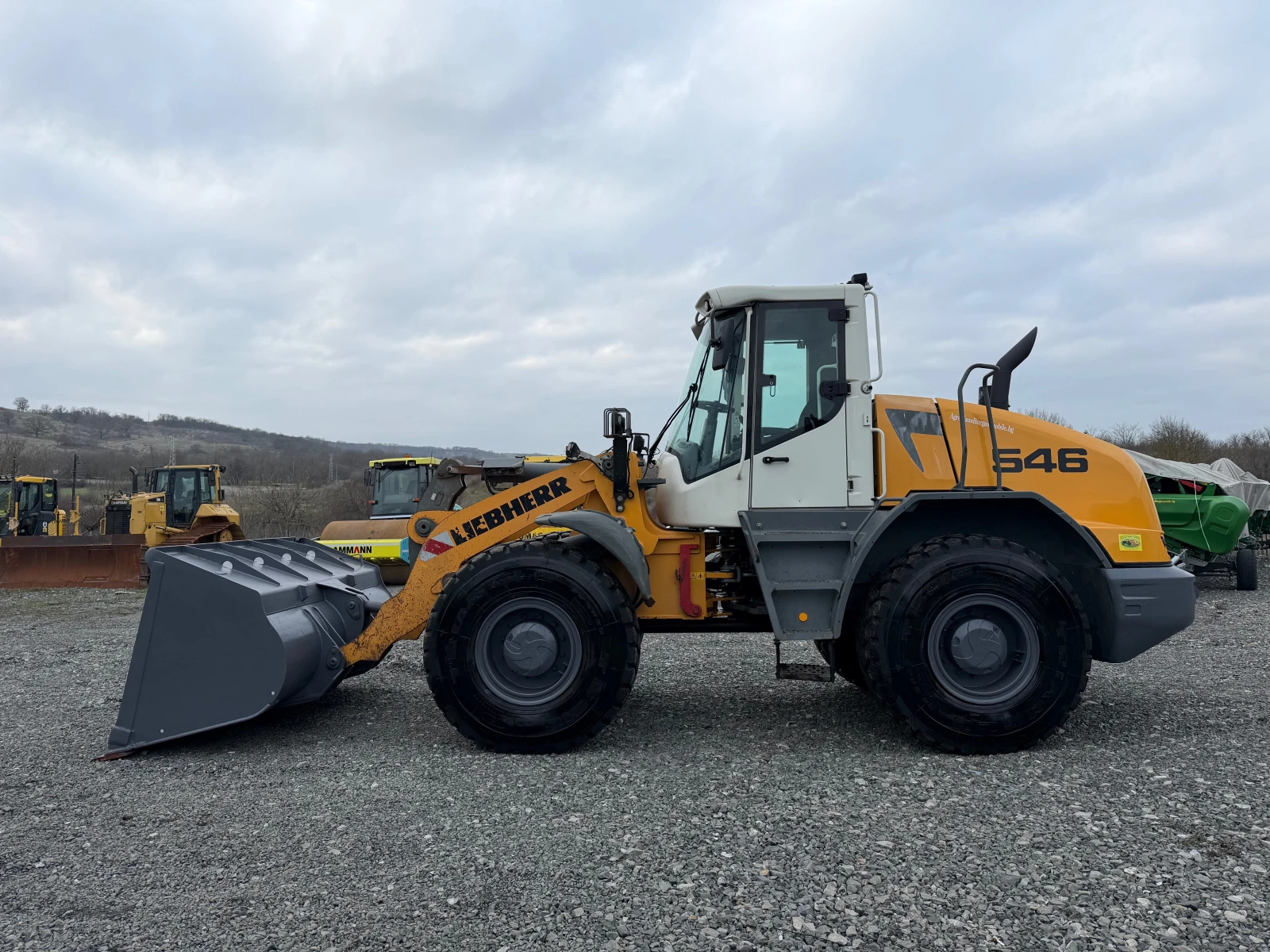 ����� ������� Liebherr 546 ������ | Mobile.bg � ����������� 4