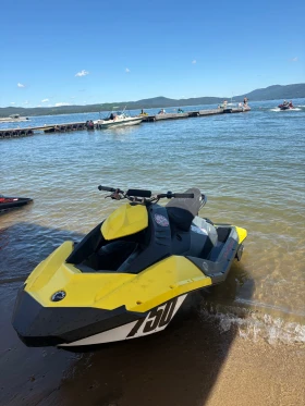 Джет Bombardier Sea Doo Spark, снимка 1