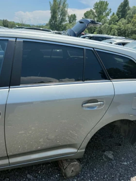 Предни и задни врати за Toyota Avensis 2009-2014г комби, снимка 8