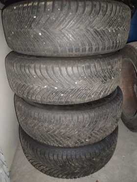 ����� �� �������� �� ���� � ������ 195/65R15 �� Hyundai