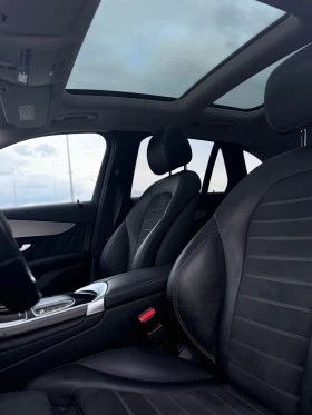 Mercedes-Benz GLC 220 DIGITAL/AMG/PANORAMA/KEYLESS/, снимка 9