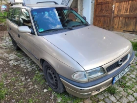 Opel Astra, снимка 1