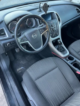 Обява за продажба на Opel Astra 1.4T 232000km ~8 000 лв. - изображение 6