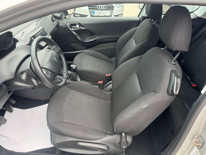 Peugeot 208 1.4 HDi EURO 5, снимка 9 - Автомобили и джипове - 46377865