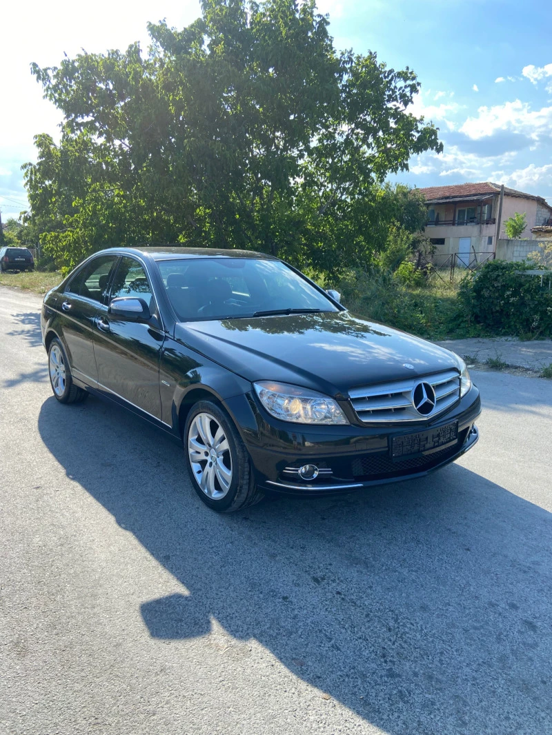 Mercedes-Benz C 200 2.2 CDi Avantgarde, снимка 3 - Автомобили и джипове - 47308762