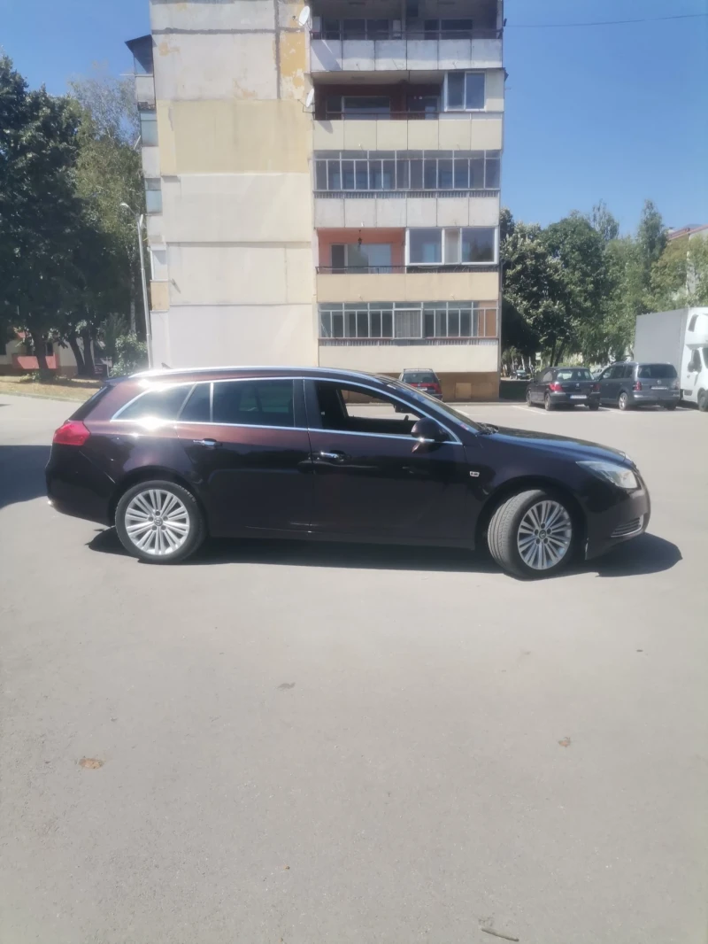 Opel Insignia Bi-Turbo4x4, снимка 3 - Автомобили и джипове - 47009231