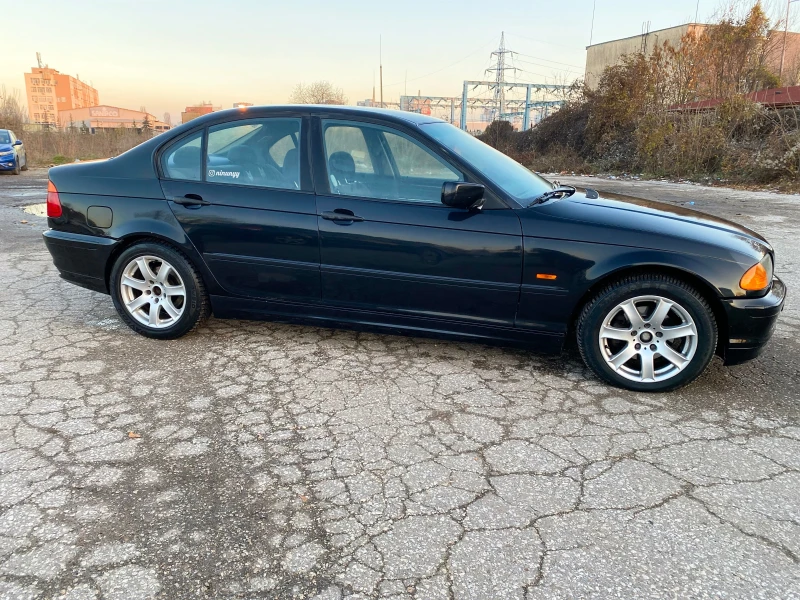 BMW 318, снимка 2 - Автомобили и джипове - 48004272