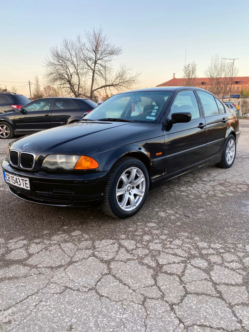 BMW 318, снимка 7 - Автомобили и джипове - 48004272