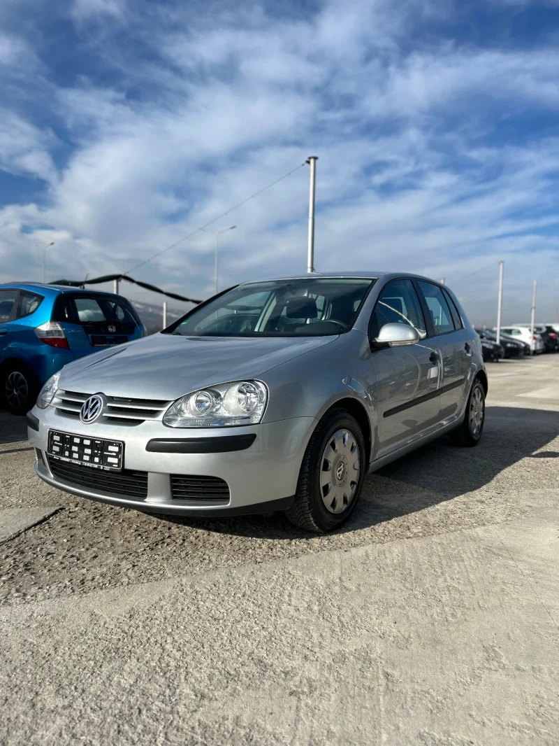 VW Golf 1.6i, снимка 2 - Автомобили и джипове - 48760448