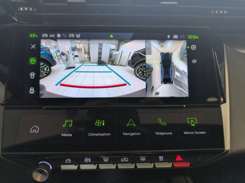 Peugeot 408 MHEV/145HP/PANO/360/NAVI/LED/AMBI/798v, снимка 14 - Автомобили и джипове - 52311044