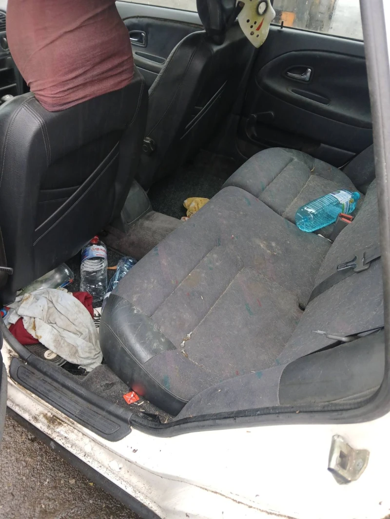 Volvo V40, снимка 6 - Автомобили и джипове - 52365913